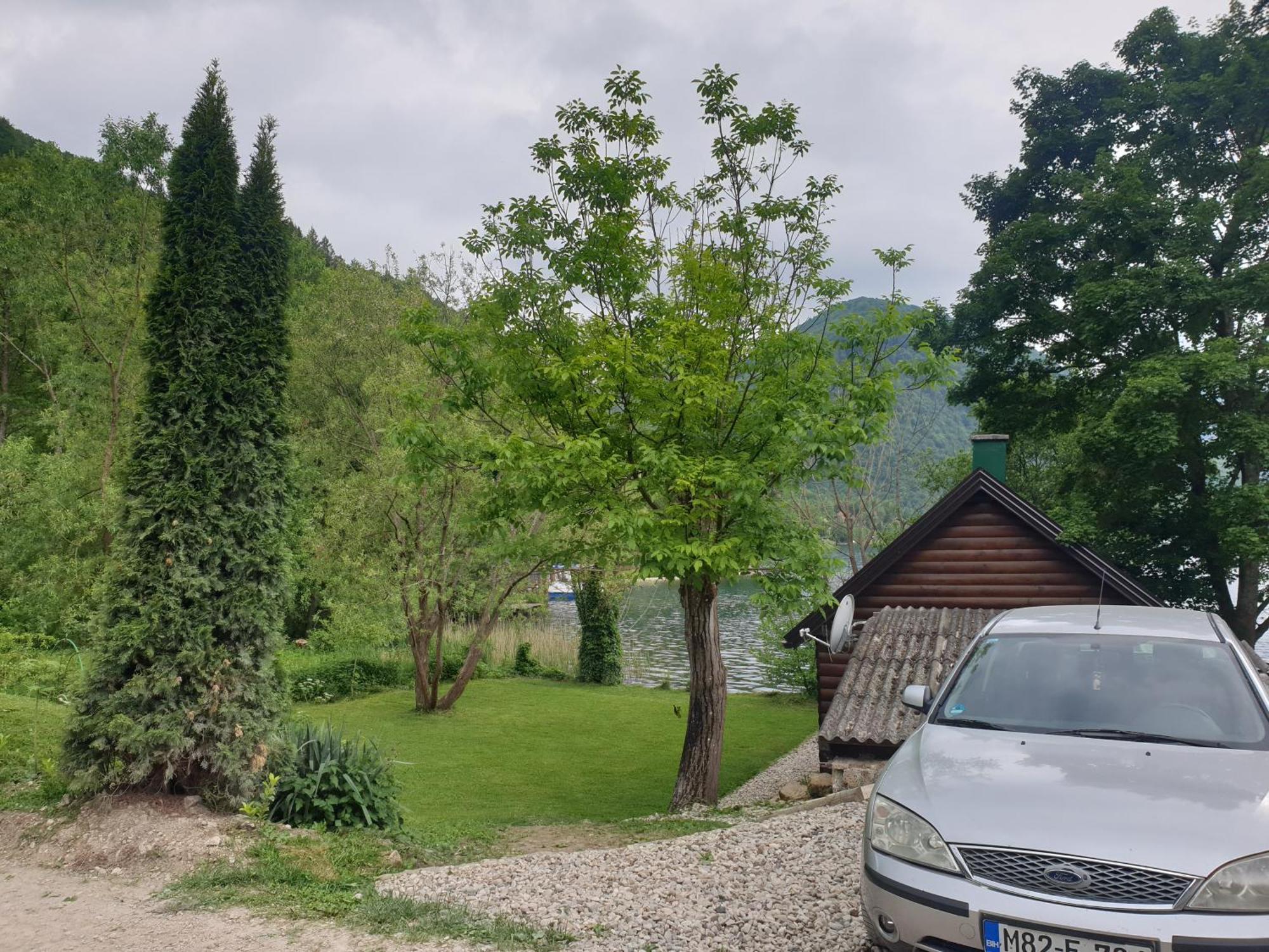 Jajce Lake Cottage-Plivsko Jezero ภายนอก รูปภาพ